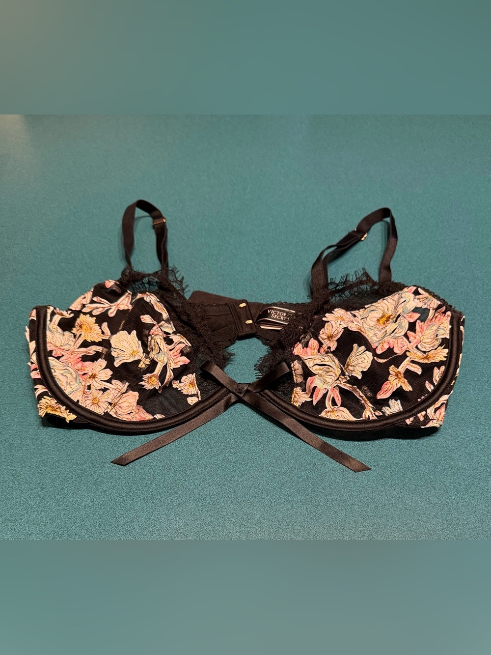 Victoria's Secret Black Floral Embroidered Underwire Bra